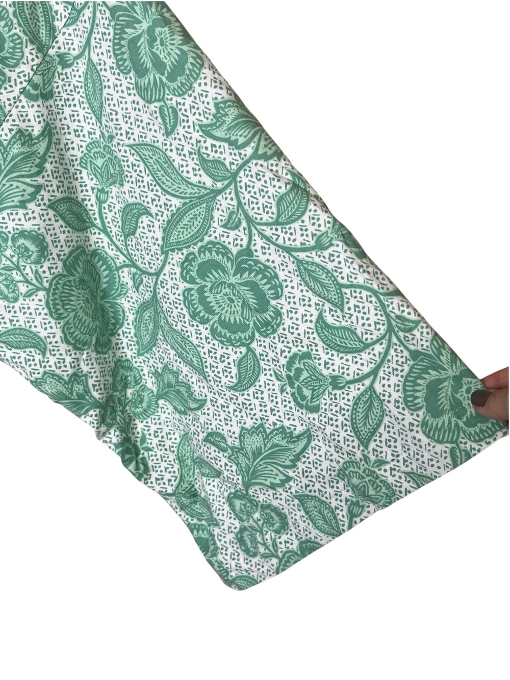GARNET HILL Green/Wht Floral Kimono Robe - Picture 3 of 6